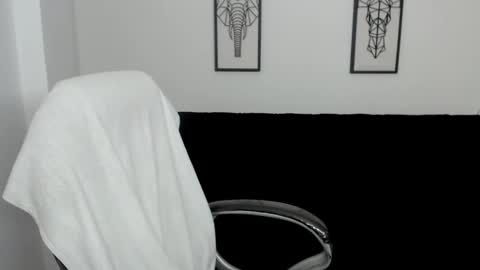 KARLYE online show from 9, 3, 2025