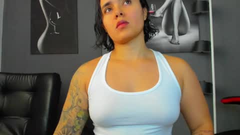   online show from 11, 5, 2026