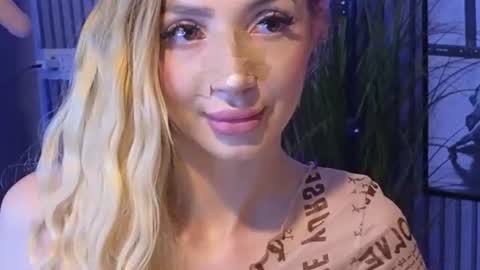 Julia online show from 29, 6, 2026