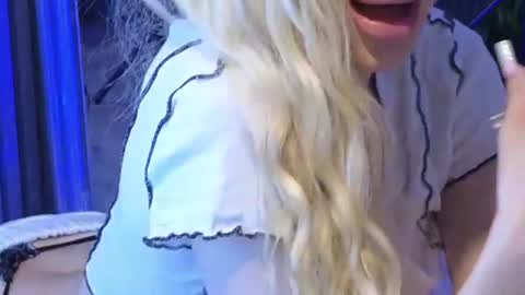 Julia online show from 30, 6, 2026