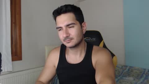 Snapshot of karnx_live chatting on 10, 9, 2025 Karn - click SHOW MORE to see all the videos and pics below online show from 10, 9, 2025