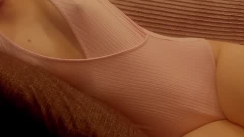 Snapshot of karoian chatting on 23, 12, 2024 karoian online show from 23, 12, 2024