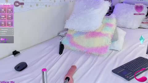 Snapshot of karol2023 chatting on 12, 1, 2025 Karol online show from 12, 1, 2025