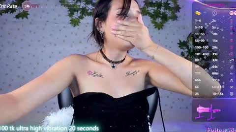 Snapshot of karol2023 chatting on 24, 2, 2025 Karol online show from 24, 2, 2025