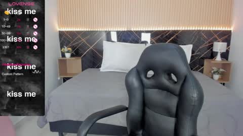 karol_cortes online show from 6, 5, 2026