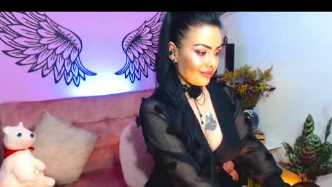 Karol Kenedy online show from 22, 9, 2025