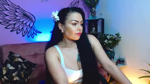 Karol Kenedy online show from 10, 11, 2025