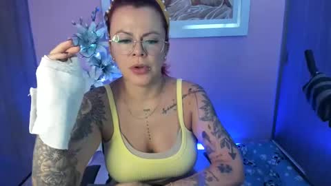 Snapshot of karol_milf__ chatting on 26, 1, 2025 kAROL MILF   online show from 26, 1, 2025