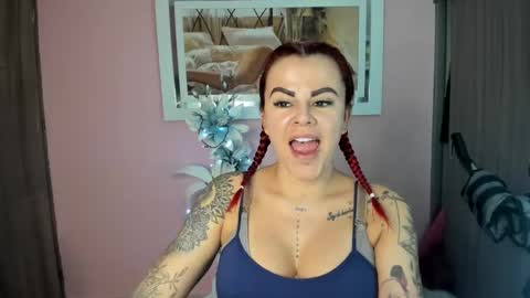 Snapshot of karol_milf__ chatting on 5, 3, 2025 kAROL MILF   online show from 5, 3, 2025