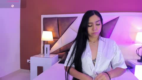 Snapshot of karolandmichel chatting on 17, 12, 2024 Karol and Michel online show from 17, 12, 2024