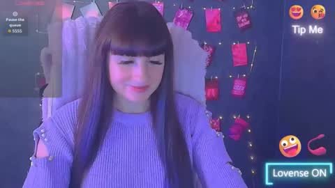 Caroline online show from 14, 11, 2025