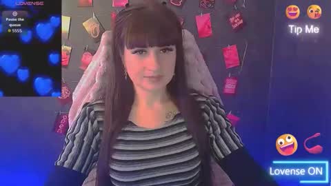 Caroline online show from 4, 3, 2026