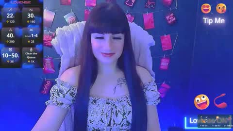 Caroline online show from 27, 3, 2026