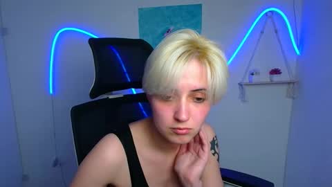 Karolina online show from 1, 5, 2026