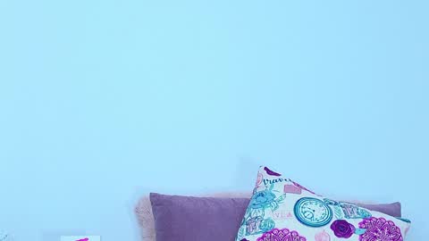 karolinahill online show from 26, 12, 2024