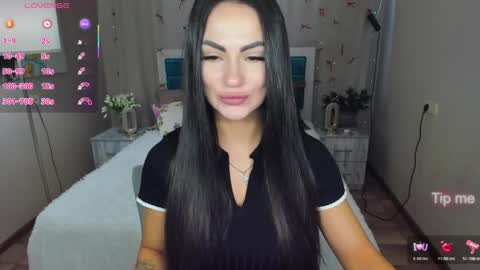 Karolina online show from 6, 5, 2026