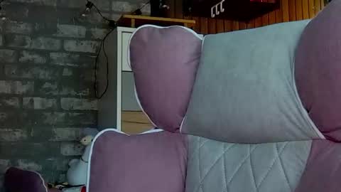 Snapshot of karoline121 chatting on 26, 7, 2026 karoline121 online show from 26, 7, 2026