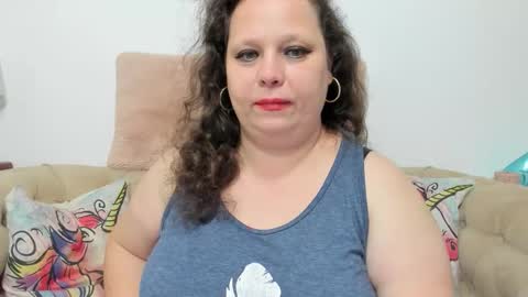 Snapshot of karolinejoyy chatting on 21, 11, 2025 KarolineJoyy online show from 21, 11, 2025