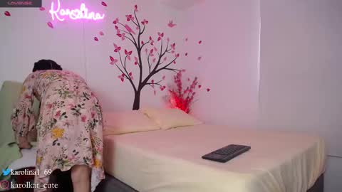 Karolina 3 online show from 22, 2, 2025