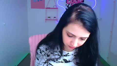 Snapshot of karyna_joy chatting on 3, 2, 2026 Karyna online show from 3, 2, 2026