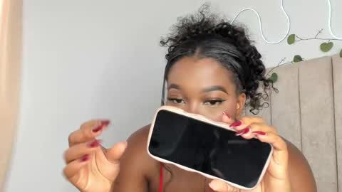           online show from 25, 9, 2025