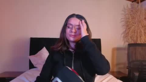 kassandra james online show from 23, 6, 2026