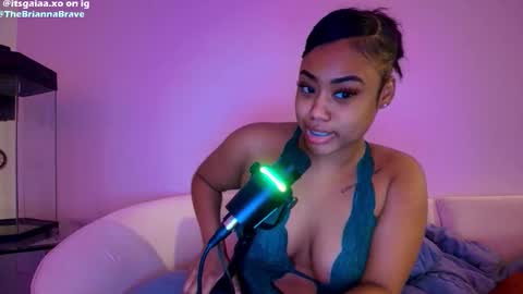 BriannaBrave online show from 18, 3, 2026