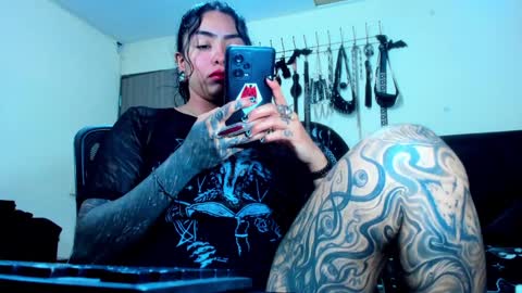 Kat online show from 11, 1, 2025