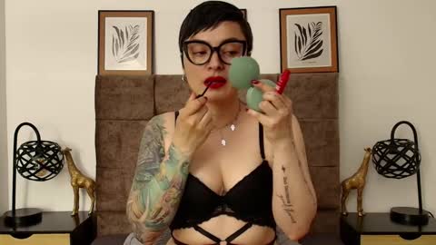 kat paradisse online show from 30, 9, 2025