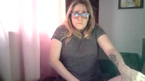 Snapshot of kat_pp chatting on 9, 1, 2025 Kati online show from 9, 1, 2025