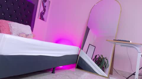 kataaleya__12 online show from 17, 1, 2026