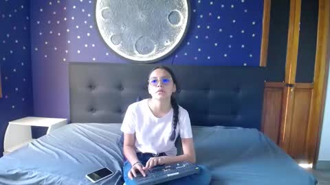 Katalina online show from 4, 11, 2025
