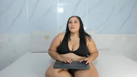 Snapshot of kate_bould chatting on 23, 3, 2026 kate bould online show from 23, 3, 2026