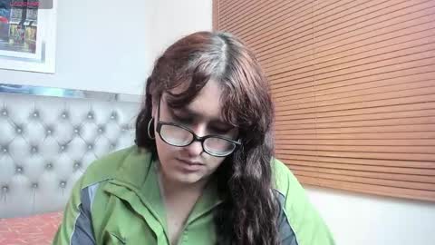 Snapshot of kate_pickman chatting on 23, 5, 2026 kate online show from 23, 5, 2026