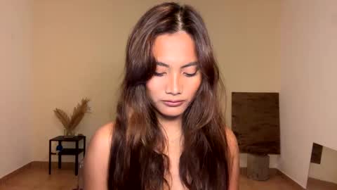 Kate Dami online show from 7, 2, 2025
