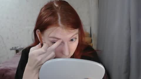 Snapshot of katekalen chatting on 25, 10, 2025 Kate Bunny online show from 25, 10, 2025