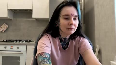 Snapshot of katelynnjenness chatting on 12, 3, 2026 Milana online show from 12, 3, 2026