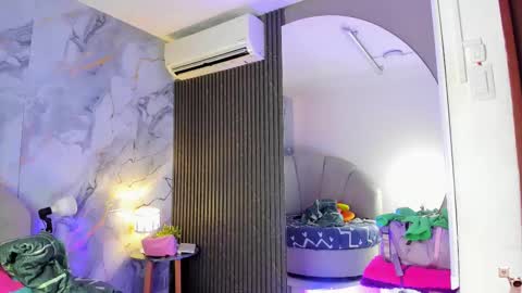 Im Katherine but call me Kate  online show from 5, 10, 2025