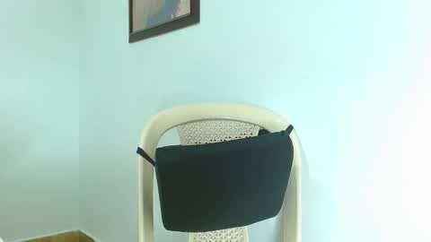 katerineleon online show from 10, 3, 2025