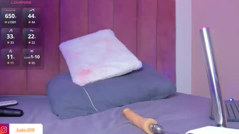 Snapshot of kateryn_bale chatting on 9, 10, 2025 kateryn_bale online show from 9, 10, 2025