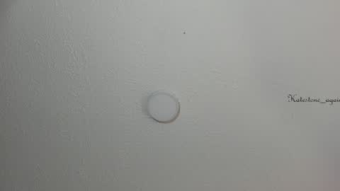 love meeee online show from 28, 1, 2025