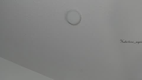 love meeee online show from 8, 3, 2025