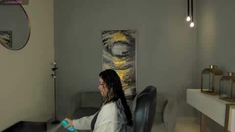 K A T E  online show from 11, 3, 2025