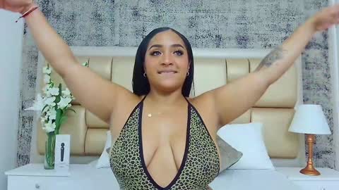 Kate Venegas online show from 1, 2, 2025