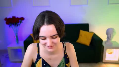 katewillows online show from 5, 12, 2025