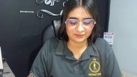 Call me Lau  online show from 29, 4, 2026