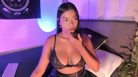 Snapshot of katherin_jonnes chatting on 29, 9, 2025 Kat online show from 29, 9, 2025