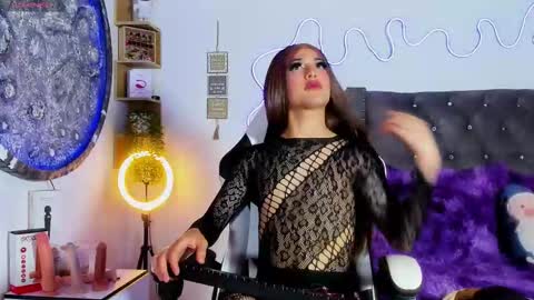 katherine_rose_ online show from 11, 10, 2025