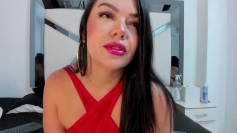 Katherine Foster online show from 6, 5, 2026
