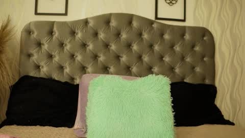 Snapshot of kathh_latorre chatting on 8, 3, 2026 kathh_latorre online show from 8, 3, 2026